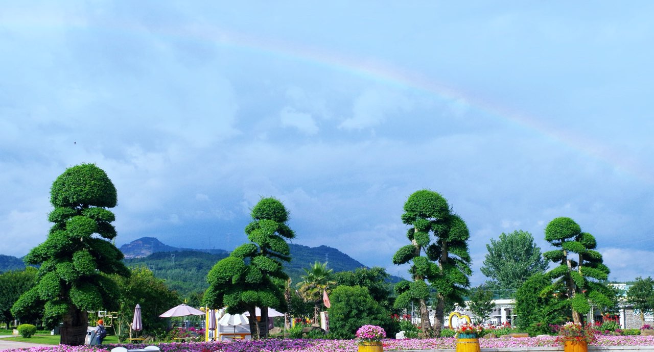 爱情谷风景区