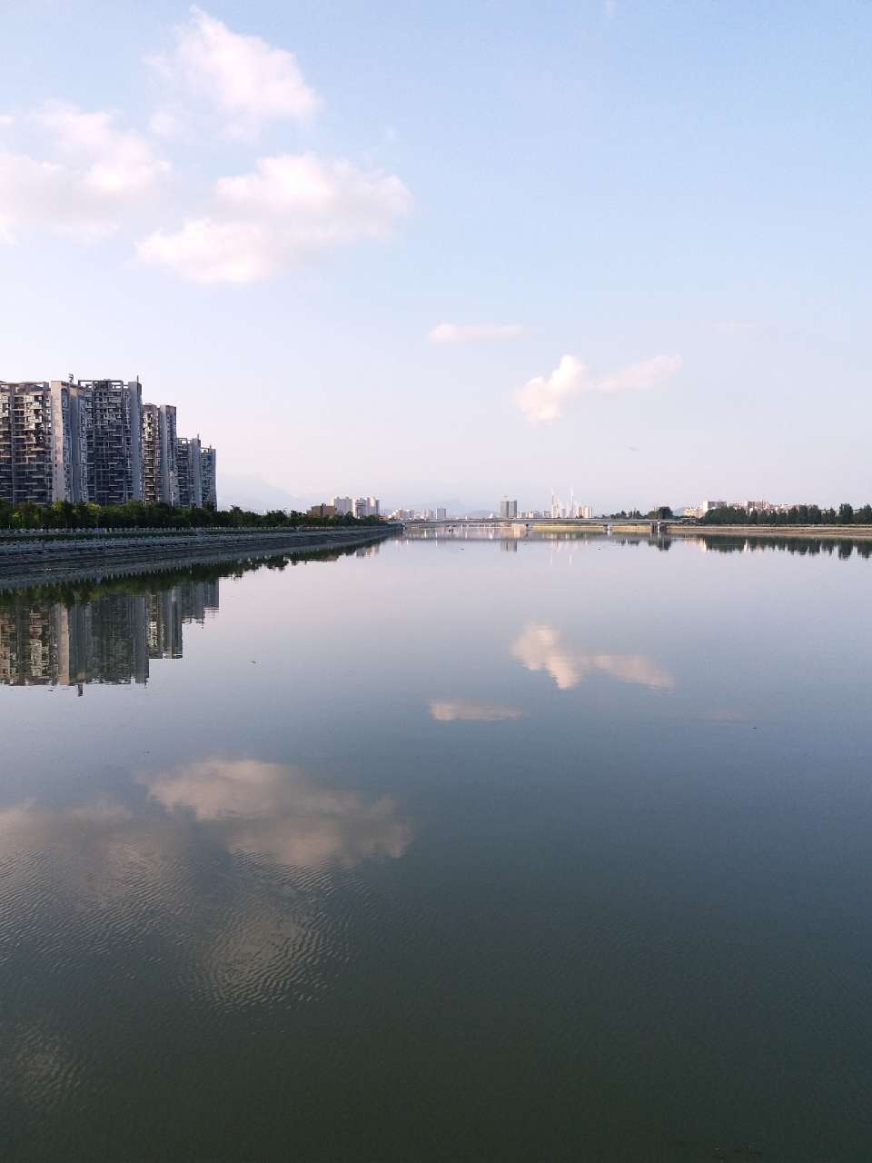 数九天涪江岸边掠影