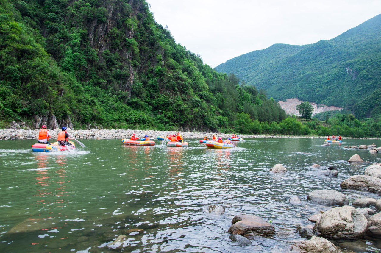 4.28首漂,小编带你去漂流